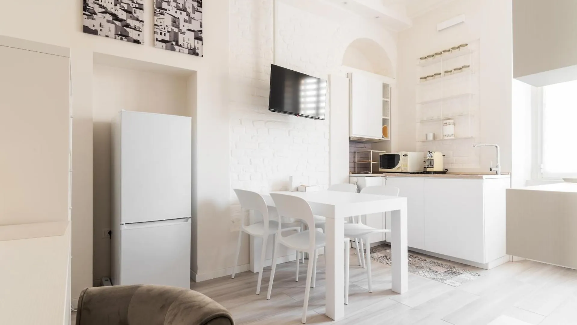 Tranquillo E Raffinato Monolocale Vicino Ptromana Milan Apartment